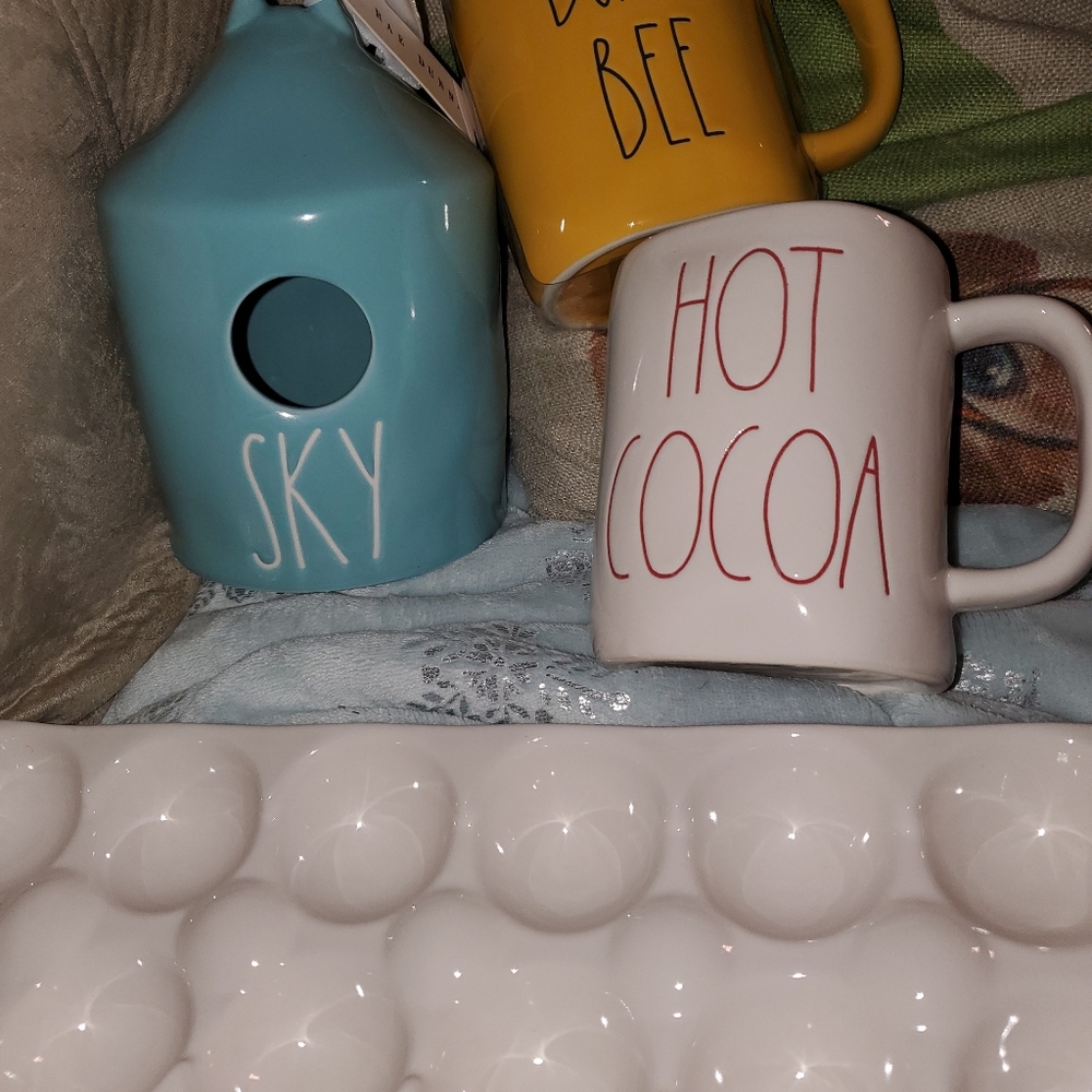 Lot of rae dunn items